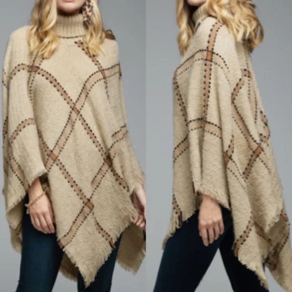 Poncho Turtleneck Windowpane Print - Picture 8 of 14